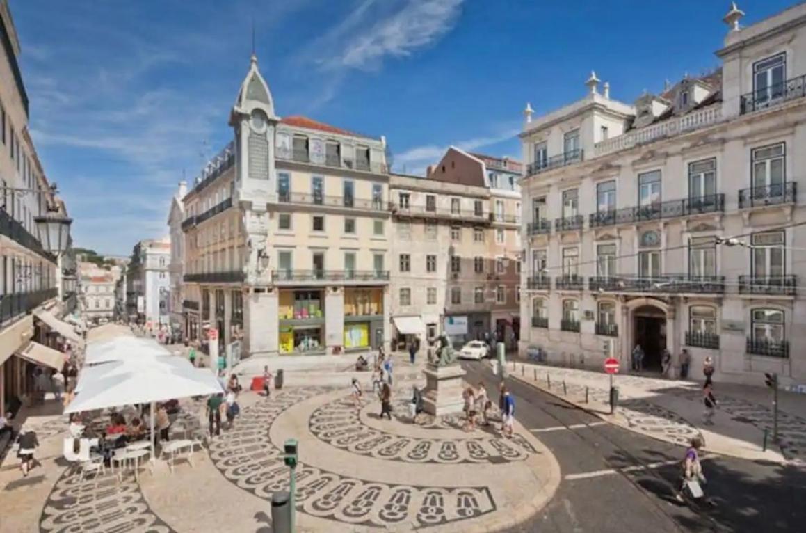 Apartment The Royal Garden In Principe Real Lisbon