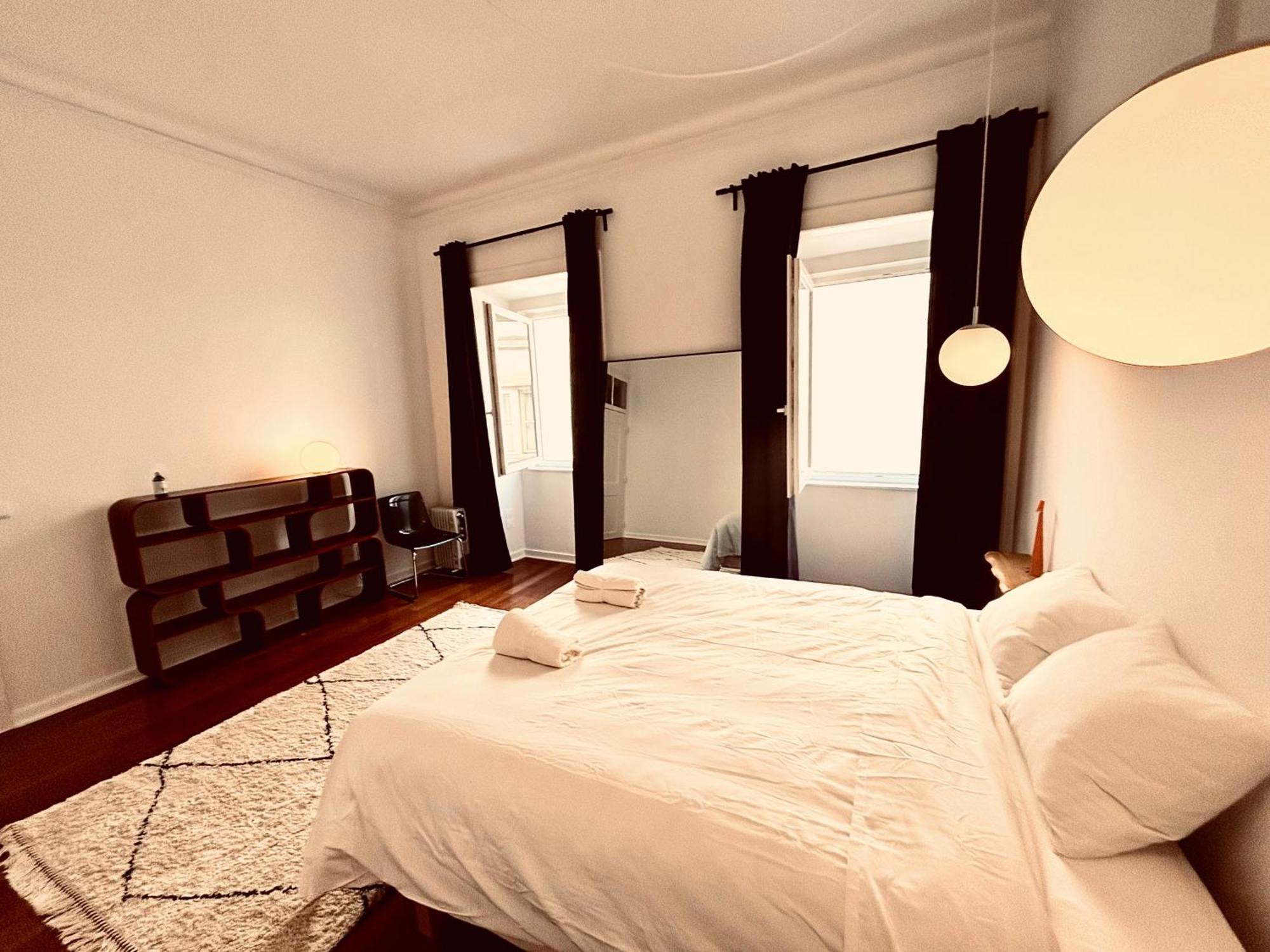 The Royal Garden In Principe Real Apartment Lisbon