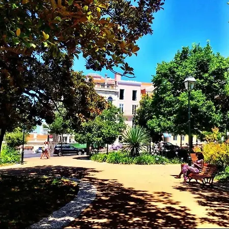 The Royal Prince Garden Apartments In Principe Real Lisbon Exterior photo